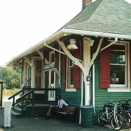 Murray Hill Train Station